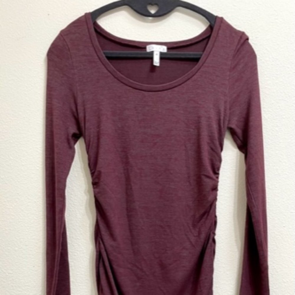 Leith M dress ruched both sides plum bodycon lightweight perfect condition